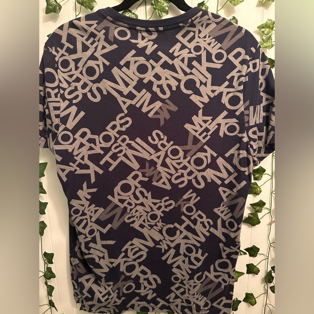 Michael Kors Mens Navy MK Logo Print T-shirt - Picture 2 of 3